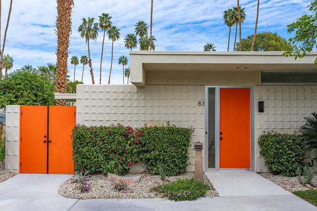 83 Westlake Circle, Palm Springs, CA 92264