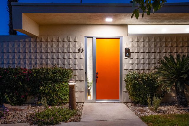 83 Westlake Circle, Palm Springs, CA 92264
