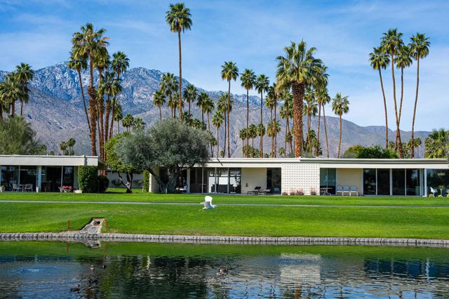 83 Westlake Circle, Palm Springs, CA 92264