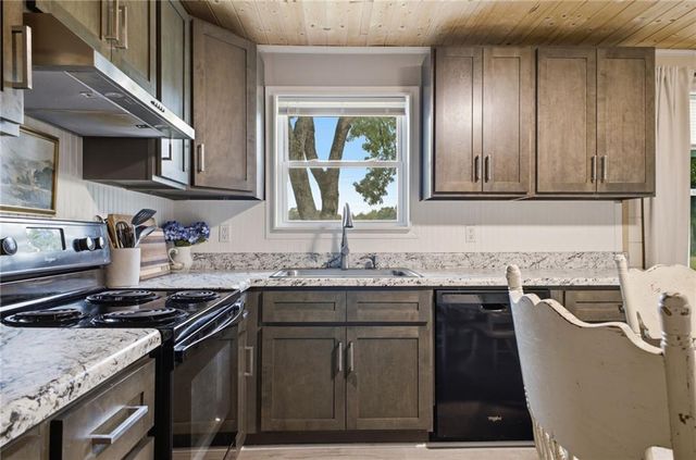 2398 Hall Station Road NW, Adairsville, GA 30103