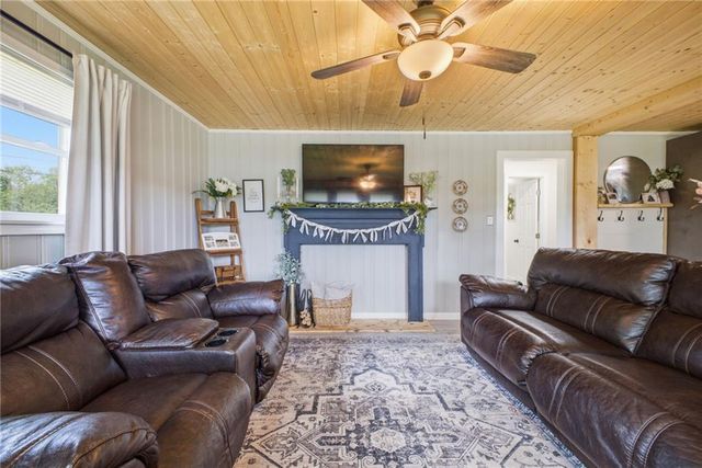 2398 Hall Station Road NW, Adairsville, GA 30103