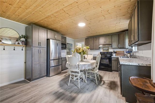 2398 Hall Station Road NW, Adairsville, GA 30103