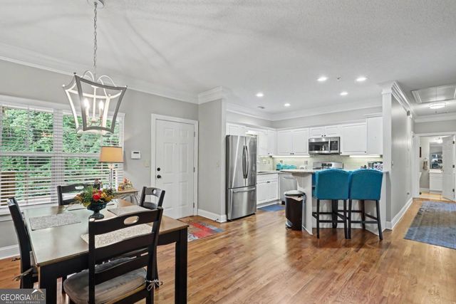 112 Gleneagle Court 303, Clayton, GA 30525