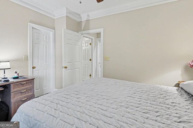 112 Gleneagle Court 303, Clayton, GA 30525