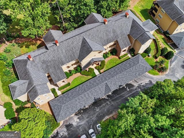 112 Gleneagle Court 303, Clayton, GA 30525