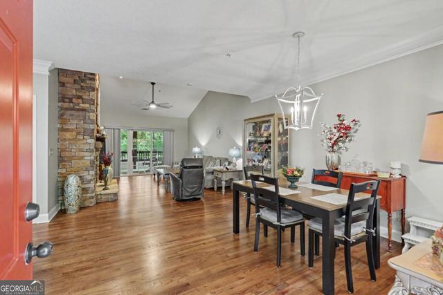 112 Gleneagle Court 303, Clayton, GA 30525