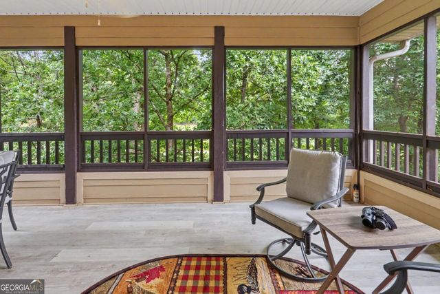 112 Gleneagle Court 303, Clayton, GA 30525