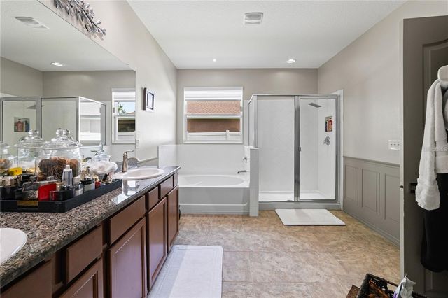 5635 FISHER GLEN LOOP, Wesley Chapel, FL 33545