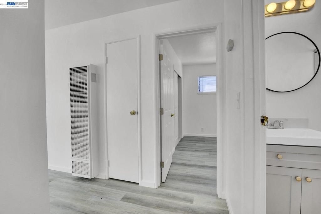 Image 18 of property listing at 8811 A Street, Oakland, CA 94621