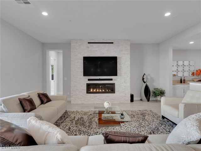 102 Appia Place, Henderson, NV 89011