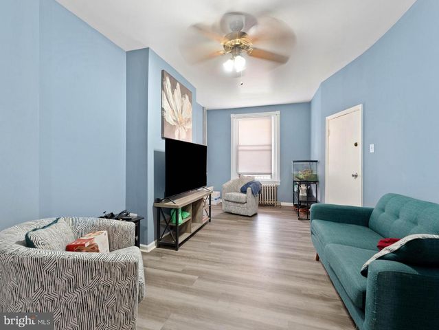 6625 LANSDOWNE AVE, Philadelphia, PA 19151
