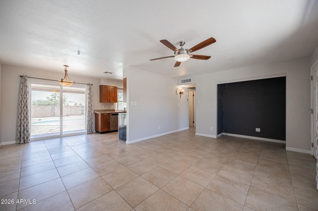 11211 S BANNOCK Street, Phoenix, AZ 85044