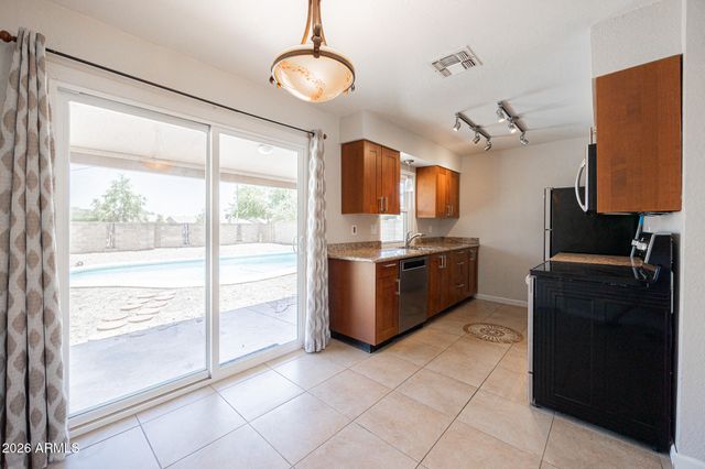 11211 S BANNOCK Street, Phoenix, AZ 85044