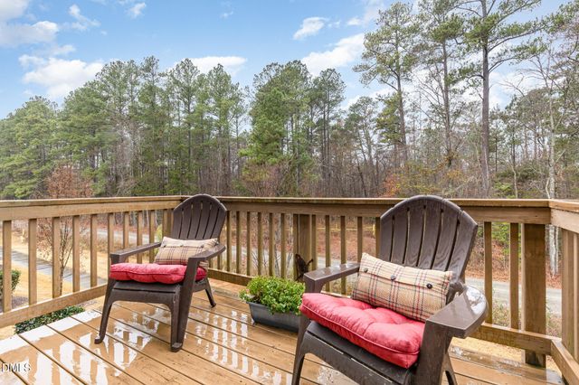 143 Manordale Drive, Chapel Hill, NC 27517