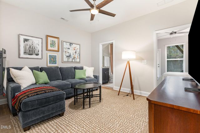 143 Manordale Drive, Chapel Hill, NC 27517