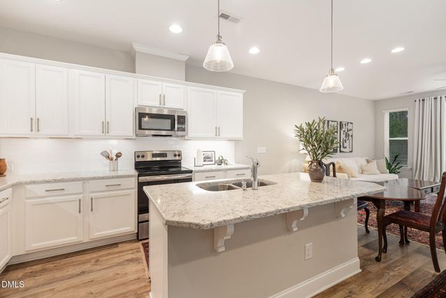 143 Manordale Drive, Chapel Hill, NC 27517