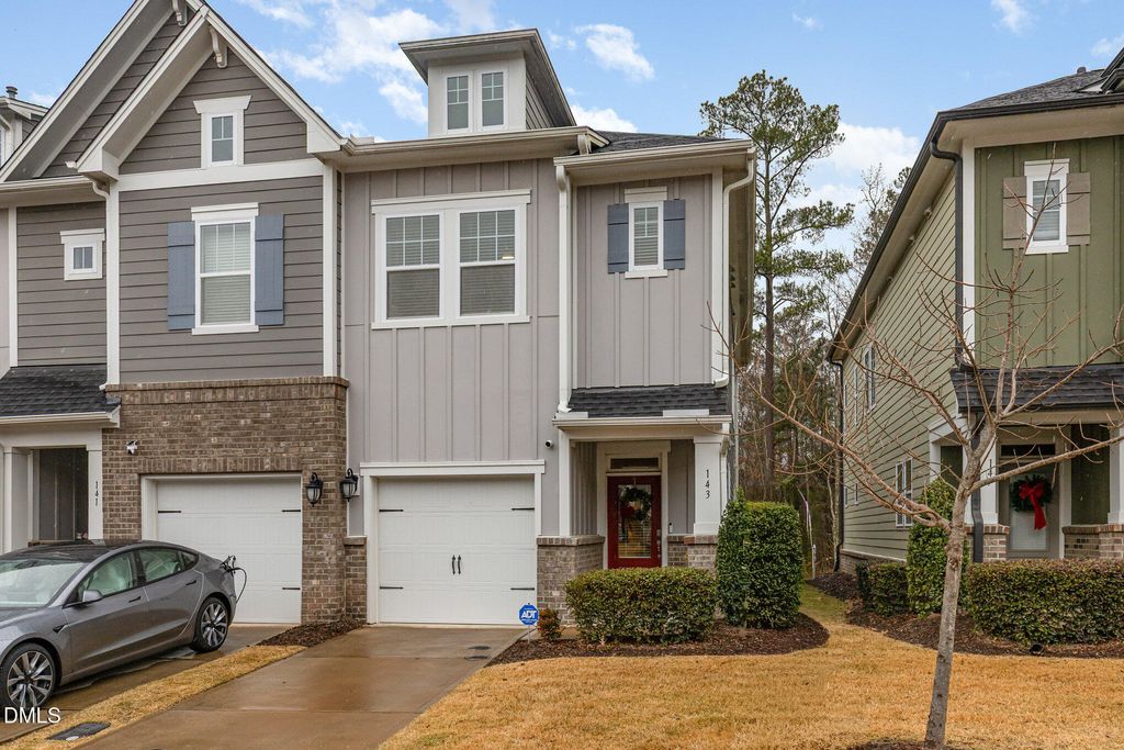 143 Manordale Drive, Chapel Hill, NC 27517