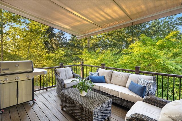 14102 SE 42nd Street, Bellevue, WA 98006