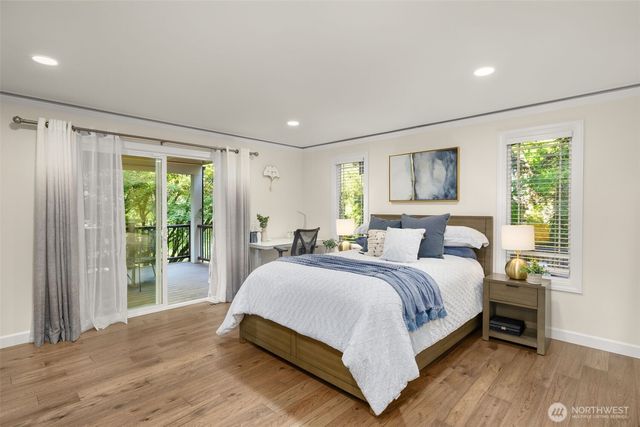 14102 SE 42nd Street, Bellevue, WA 98006