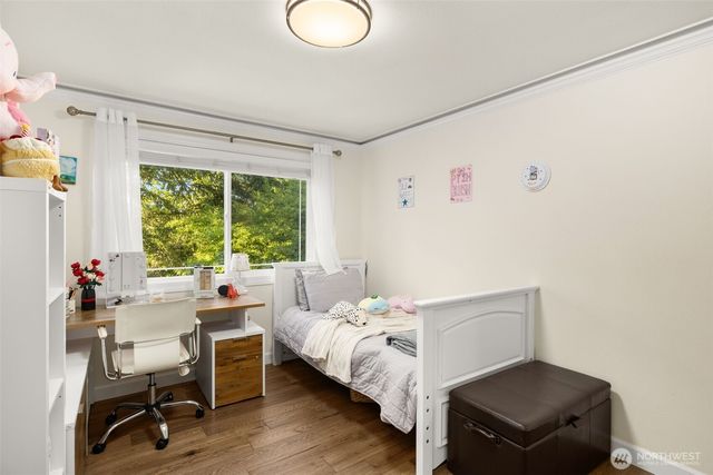 14102 SE 42nd Street, Bellevue, WA 98006