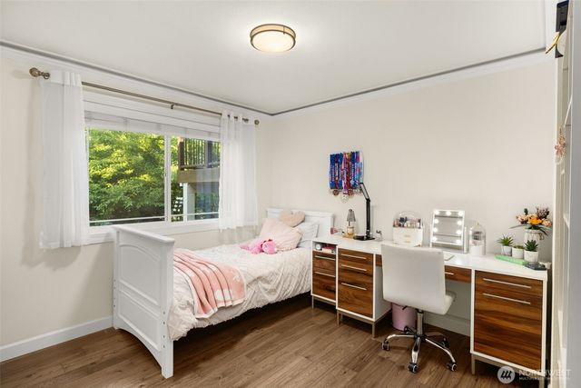 14102 SE 42nd Street, Bellevue, WA 98006
