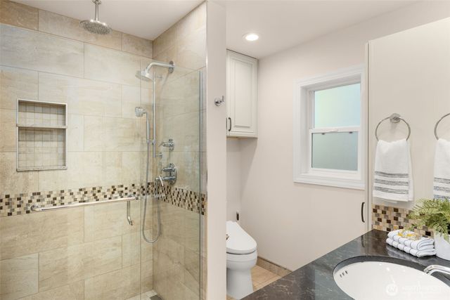 14102 SE 42nd Street, Bellevue, WA 98006