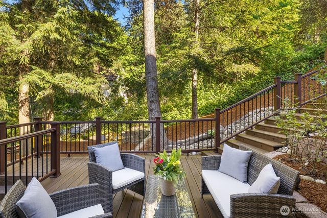 14102 SE 42nd Street, Bellevue, WA 98006