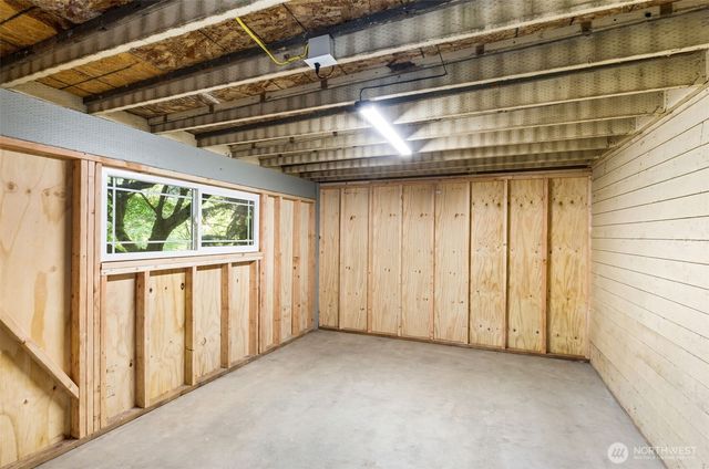 14102 SE 42nd Street, Bellevue, WA 98006