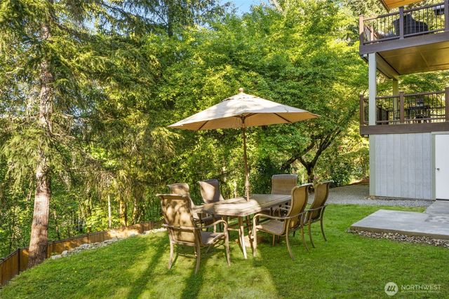 14102 SE 42nd Street, Bellevue, WA 98006