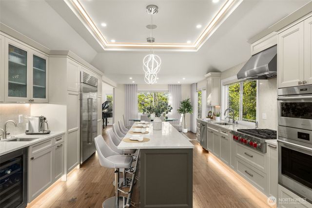 14102 SE 42nd Street, Bellevue, WA 98006