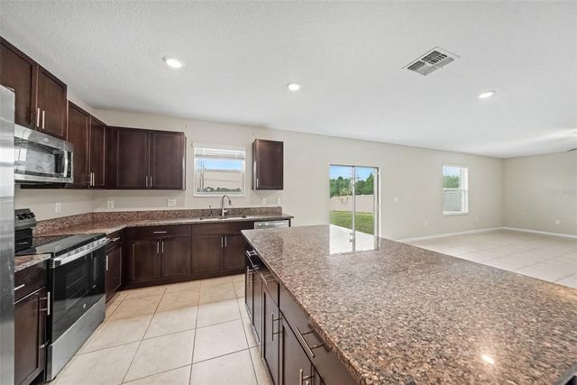 1507 GOLDEN GLOW DR, Ruskin, FL 33570