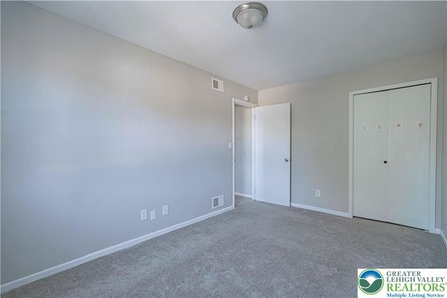 1405 Presidential Drive, Whitehall Twp, PA 18052