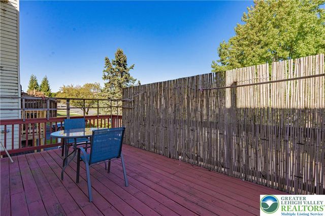 1405 Presidential Drive, Whitehall Twp, PA 18052