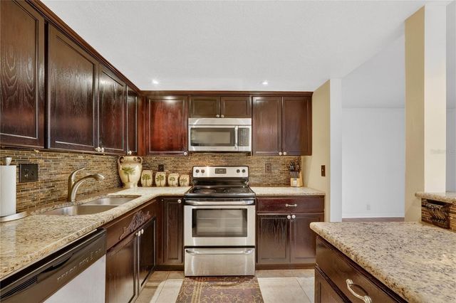 429 SHEOAH BOULEVARD 1, Winter Springs, FL 32708