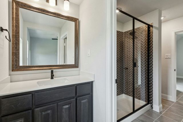 4381 Noble Lane, Midlothian, TX 76065