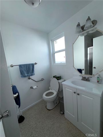 16818 La Salle, Gardena, CA 90247