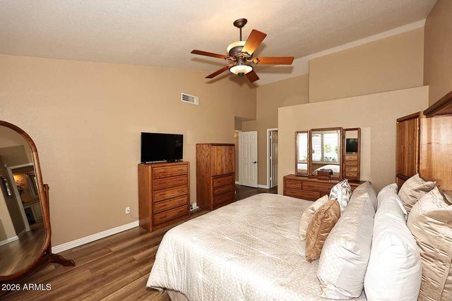 2736 E BROOKWOOD Court, Phoenix, AZ 85048