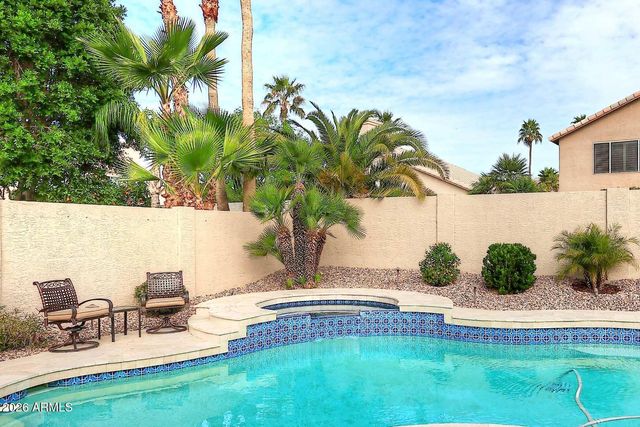 2736 E BROOKWOOD Court, Phoenix, AZ 85048