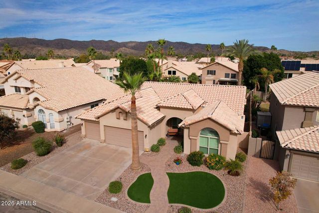 2736 E BROOKWOOD Court, Phoenix, AZ 85048