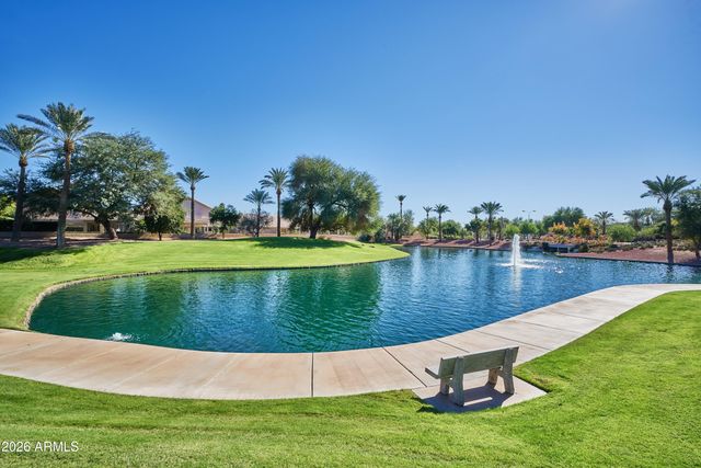 2736 E BROOKWOOD Court, Phoenix, AZ 85048