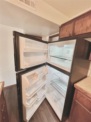 1901 E Lindsey Street 10B, Norman, OK 73071