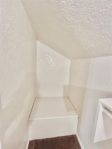 1901 E Lindsey Street 10B, Norman, OK 73071