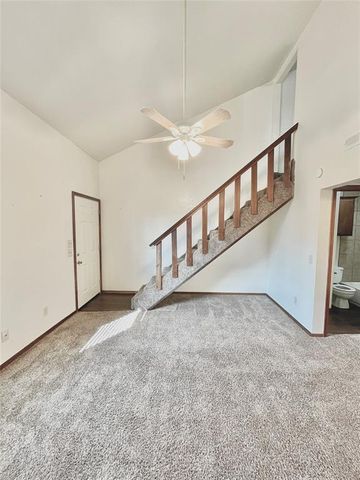 1901 E Lindsey Street 10B, Norman, OK 73071