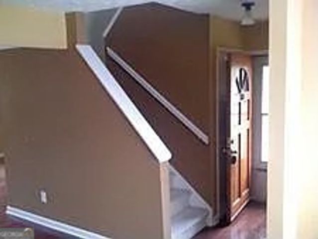 2575 Stratford Lane, Morrow, GA 30260