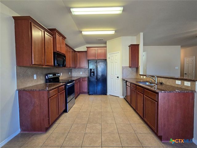6909 Osbaldo Drive, Killeen, TX 76542