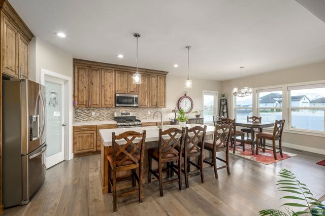 2276 S 3925 W, Taylor, UT 84401