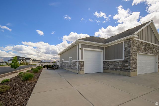 2276 S 3925 W, Taylor, UT 84401