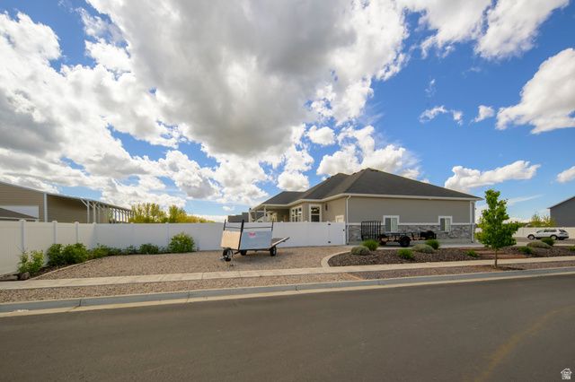 2276 S 3925 W, Taylor, UT 84401