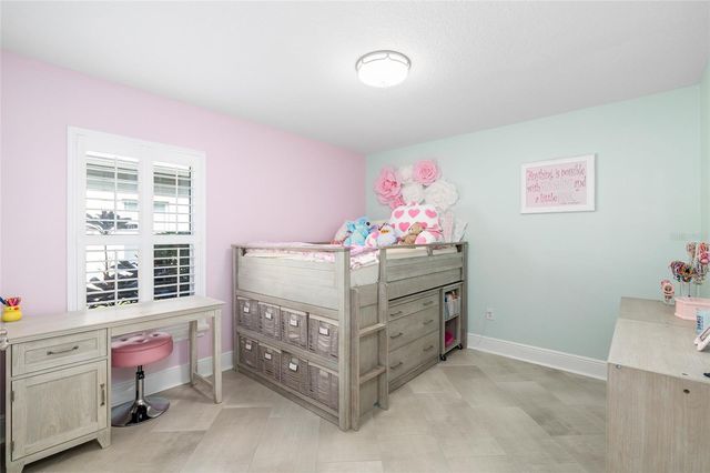 5950 JAEGERGLEN DRIVE, Lithia, FL 33547