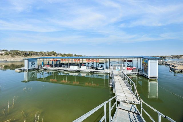 18812 Nicklaus DR, Lago Vista, TX 78645